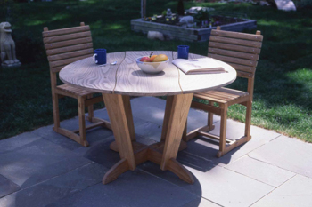  catalpa-porch-table-and-chairs_thumb