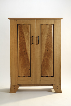 crotch-and-quartered-white-oak-cabinet_thumb