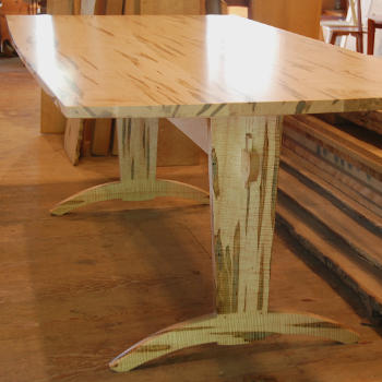  ambrosia-maple-dining-table_thumb